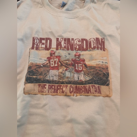 Gildan Tops - Kansas City chiefs sweatshirt mahomes kelce